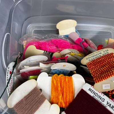 LAST BOX of Fly Tie: Thread, Yarn & Dubbing. 