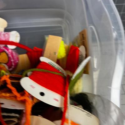 LAST BOX of Fly Tie: Thread, Yarn & Dubbing. 