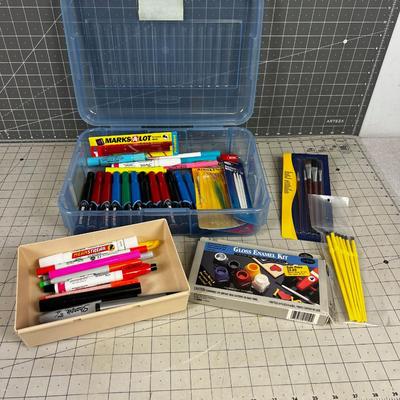 Crafting Items: Marker, Paints, Brushes ETC.