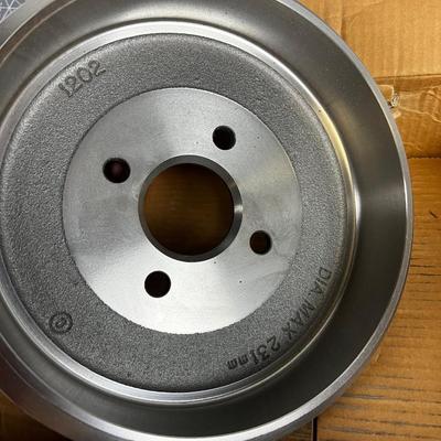 2- NEW BMW Brake Drums Beck/Arnley 083-1993