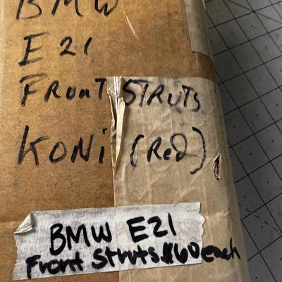 BMW Koni (Red) Front Struts Pair E21