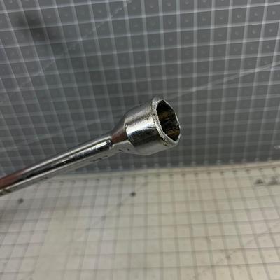 Star Wrench Tire Iron 