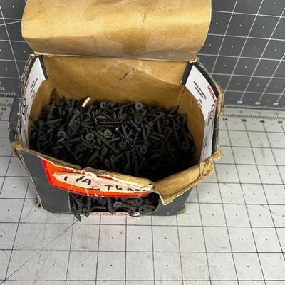 Box of inch and a quarter drywall SCREWS - 3 Pounds 