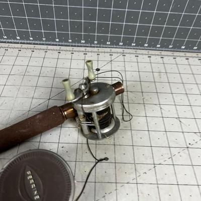 Fishing Reels (2) 