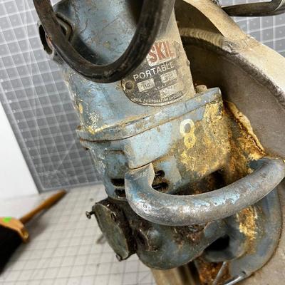 12" Worm Drive Skilled Saw 