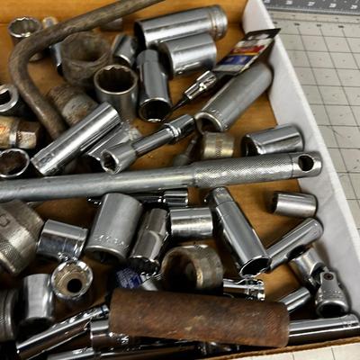 Sockets and Socket Wrenches