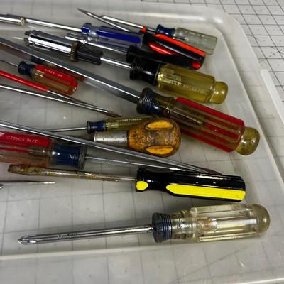 Screw Drivers, Lots of Craftsman