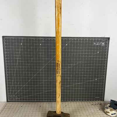 8 Pound Sledge 