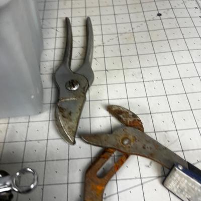 Box of Miscellaneous Hand Tools