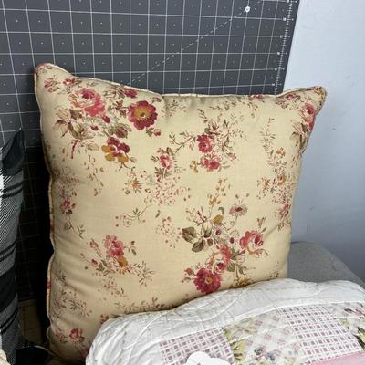 4 New Pillows