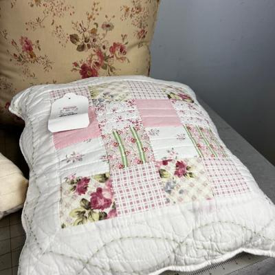 4 New Pillows