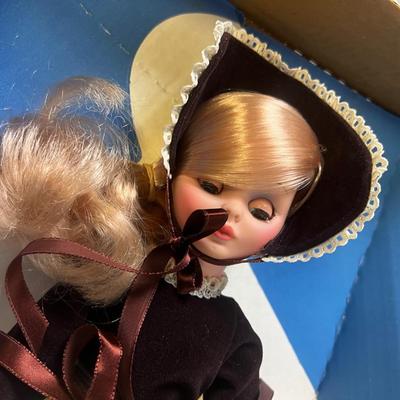 Miss Ginny Vogue Doll in Original Box 