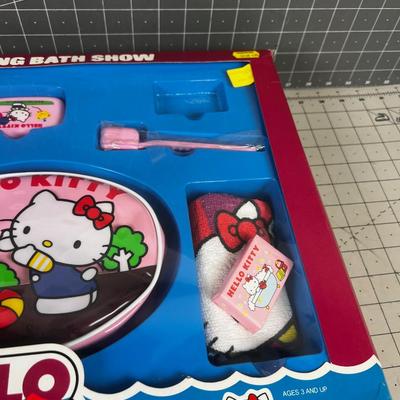 Hello Kitty Traveling Bath Show