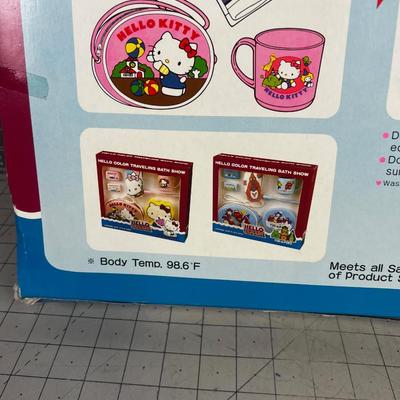 Hello Kitty Traveling Bath Show