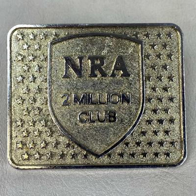  vintage NRA 2 MILLION CLUB BELT BUCKLE National Rifle Assoc