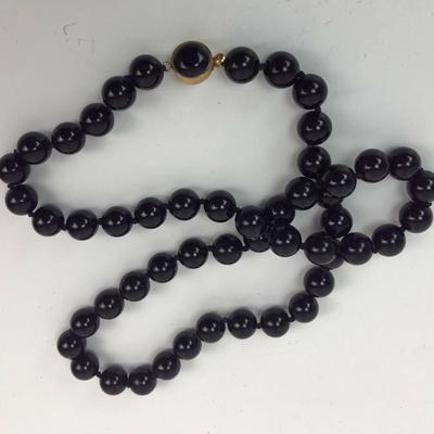  BLACK GLASS BEAD GF NECKLACE 22.5in
