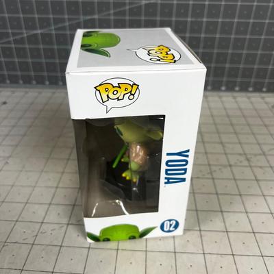 FUNKO POP YODA , No 02