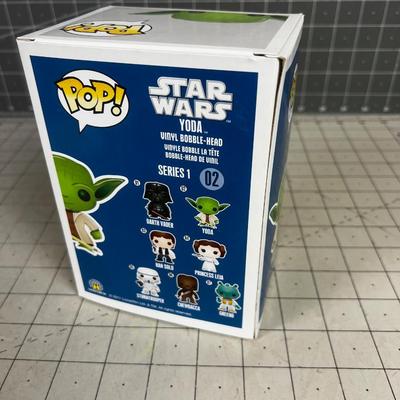 FUNKO POP YODA , No 02
