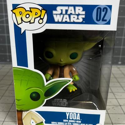 FUNKO POP YODA , No 02