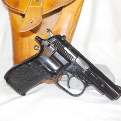 Czech- cz-82 compact semi-auto pistol, 9x 18 mm, makarov.est. $300 to $700.