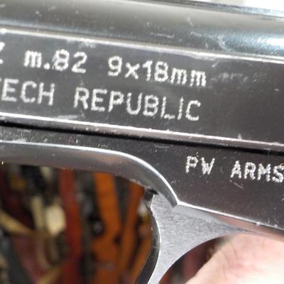 Czech- cz-82 compact semi-auto pistol, 9x 18 mm, makarov.est. $300 to $700.