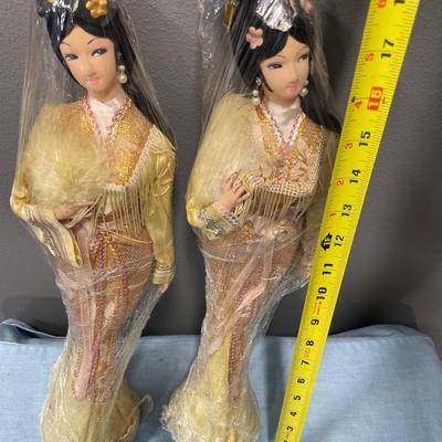 2 Asian theme dolls