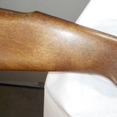 Marlin Glenfield model 60 / 22 LR. semi auto / w/ scope rifle. est. $120 to $250.