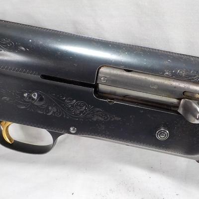 Vintage Browning "Sweet Sixteen" 16 ga. shot gun , est $300 to $700.