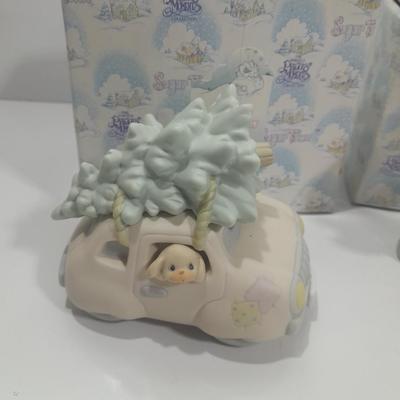 Precious moments figures Sugar Town collectibles