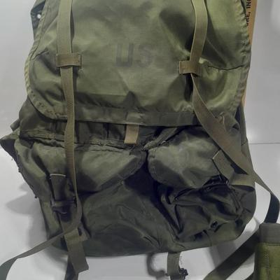 Military issued Army - metal framed backpack - GO bag