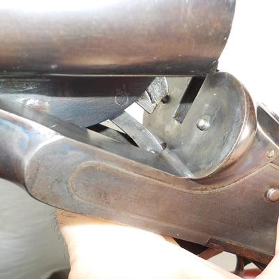 Vintage Rare Lefever Arms s/s, 12 ga, / 28in. 1909/ like new. est. $200 to $1000.
