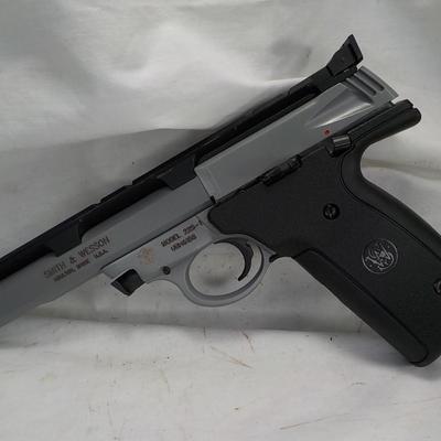 Smith & Wesson Sports Target 22 LR Cal. mod. 223-1 pistol SA. est. $150 to $300..