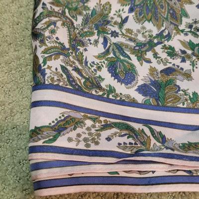 HermÃ¨s Texas Wildlife Silk Scarf & More (PC1-CE)