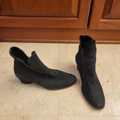 Womenâ€™s Sz 7.5/UK 37/38 Arche, Joan Helpern, Dansko Shoes and More (PC1-CE)