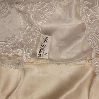 Petticoat, Slips, Camisoles and More (PC1-CE)