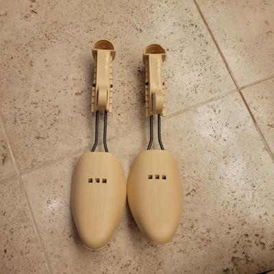 Womenâ€™s Sz 7/7.5 Stuart Weitzman, Bruno Magli Shoes and More (PC1-CE)