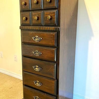 Traditional  Lingerie Chest Dresser