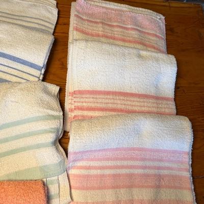 Lot of Hand towels