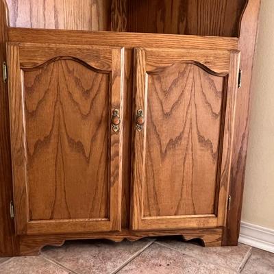 Large Oak Corner Shelf