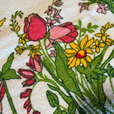 Vintage floral print towels