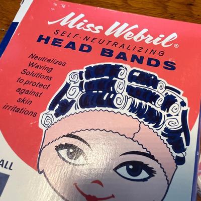 Vintage beauty items