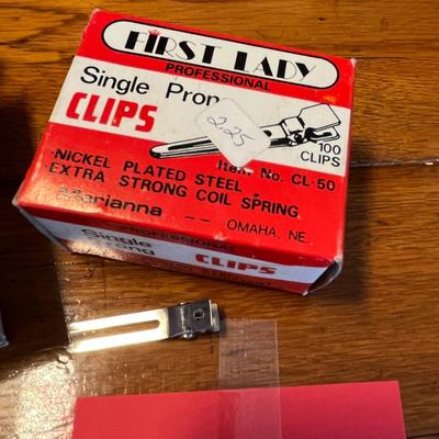 Vintage styling clips