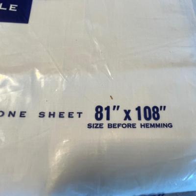 First Lady white sheets NIP