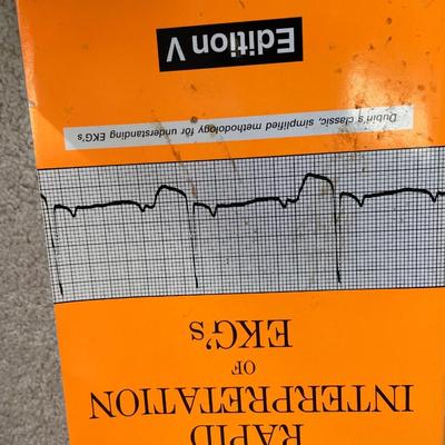Nurse and ekg meeting