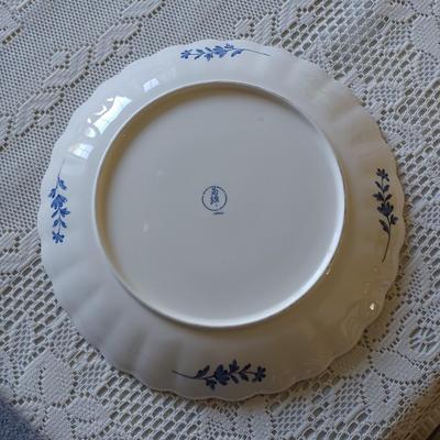 2 decor plates JAPANESE IMARI PLATE & Arita Yaki Japanese Porcelain Plate Binyaku