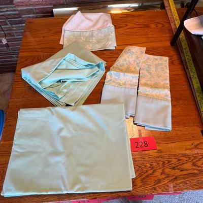 Vintage sheet set