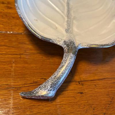 50s ceramic leaf bowl