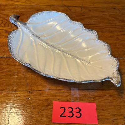 50s ceramic leaf bowl