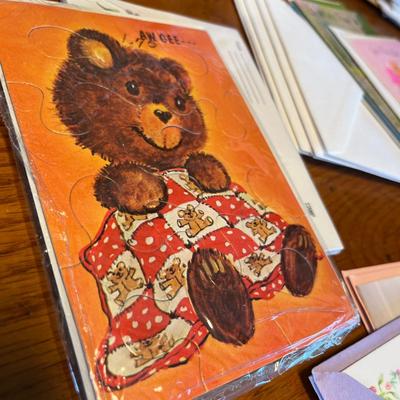Mixed lot of misc cards