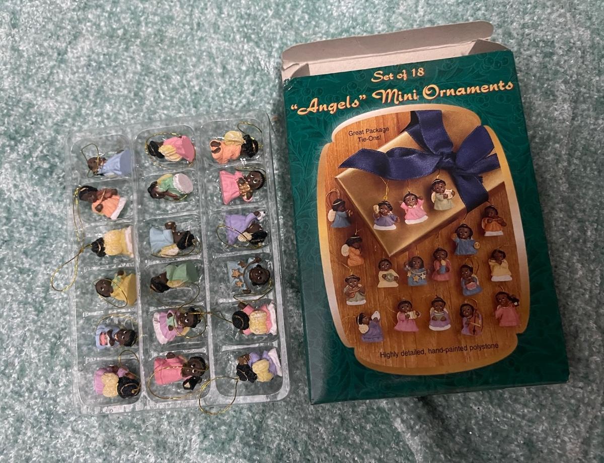 Miniature Angels | EstateSales.org